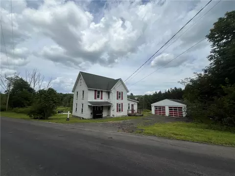 14 Kolb Rd, Binghamton, NY 13905