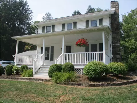 865 W Hill Rd, Elmira, NY 14903