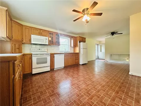 Kitchen - 17 Seneca Trce, Erwin, NY 14870 photo 1 of 5