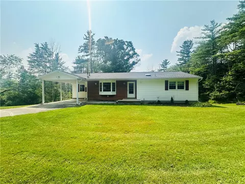 17 Seneca Trce, Erwin, NY 14870