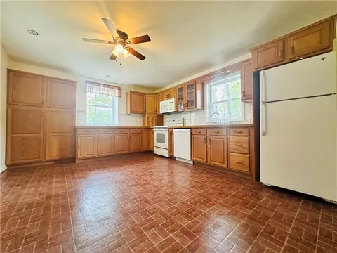 Kitchen - 17 Seneca Trce, Erwin, NY 14870 photo 4 of 5