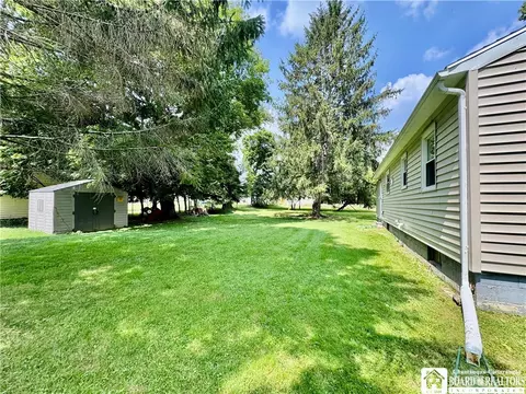 Exterior - 1725 Park St, Olean, NY 14760 photo 1 of 4