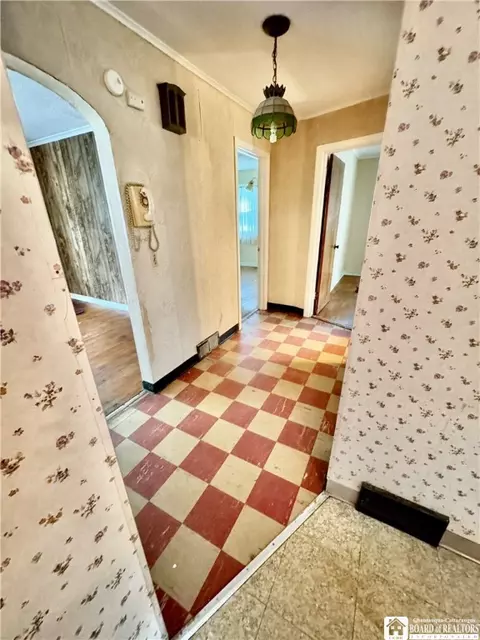 Entry Way - 1725 Park St, Olean, NY 14760 photo 1 of 3