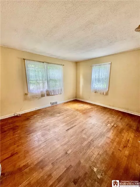 Bedroom - 1725 Park St, Olean, NY 14760 photo 2 of 2