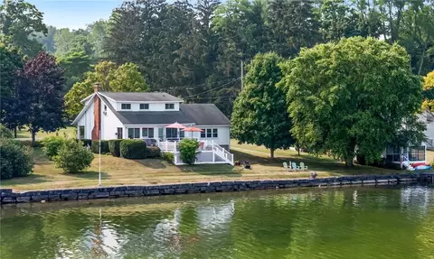 2221 Lake Rd, Seneca Falls, NY 13148