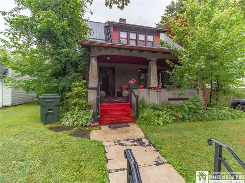 11 Superior St, Jamestown, NY 14701