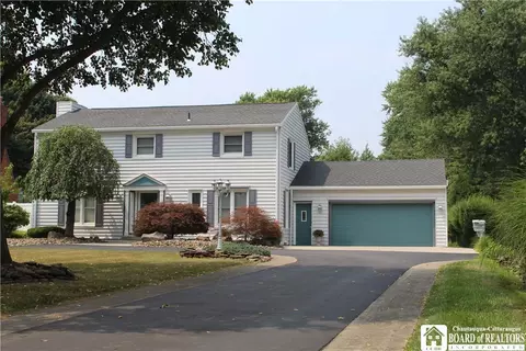 330 Central Ave, Pomfret, NY 14063