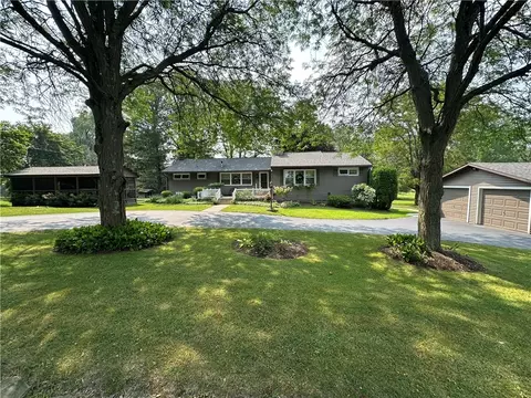 Exterior - 3276 Walker Rd, Sennett, NY 13021 photo 2 of 21
