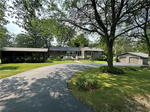 3276 Walker Rd, Sennett, NY 13021