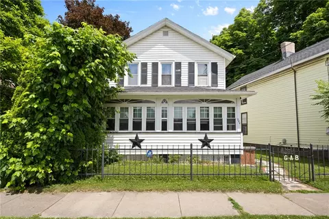 284 Adams St, Rochester, NY 14608