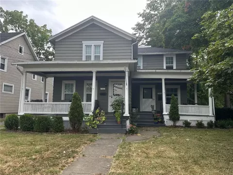 207-209 Pulteney St, Geneva, NY 14456