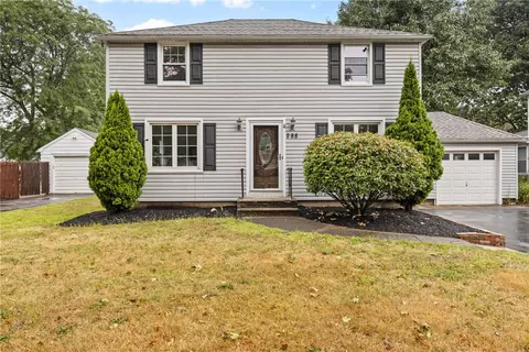 288 Hartsdale Rd, Irondequoit, NY 14622