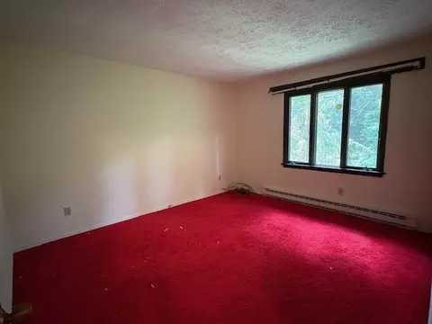 Bedroom - 312 Mallard Dr, Irondequoit, NY 14622 photo 2 of 3