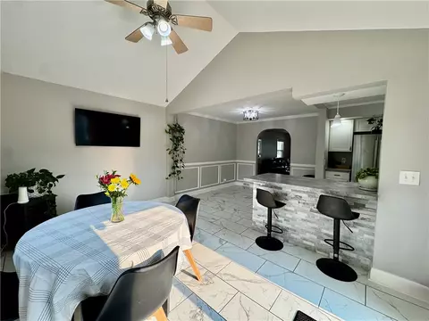 64 Garford Rd, Irondequoit, NY 14622 photo 9