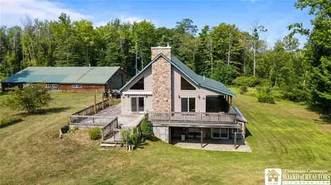 11620 Alleghany Rd, Hanover, NY 14136