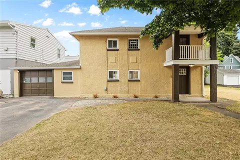 302 Mckinley St, East Rochester, NY 14445