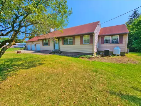 2623 Guyanoga Rd, Jerusalem, NY 14527