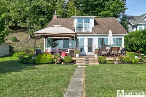 2972 Chautauqua Ave, North Harmony, NY 14710