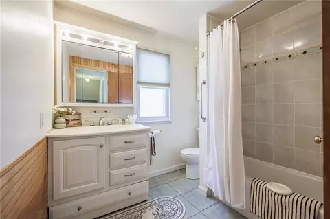 Bath - 81 Peart Ave, Irondequoit, NY 14622 photo 1 of 3