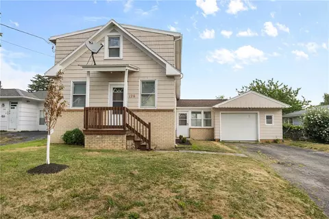 126 Bennett Ave, Irondequoit, NY 14609 photo 2