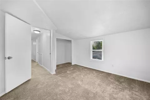 126 Bennett Ave, Irondequoit, NY 14609 photo 24