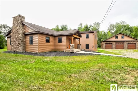 5105 W Lake Rd, Mayville, NY 14757