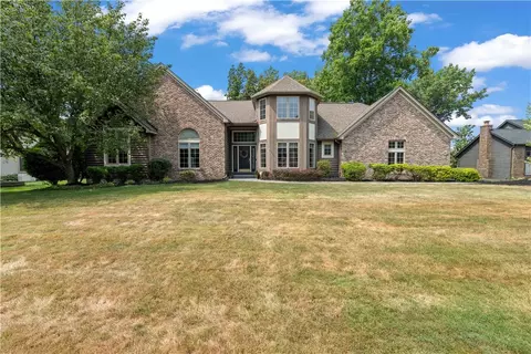 153 Country Wood Lndg, Greece, NY 14626
