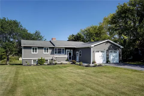 3809 Middle Cheshire Rd, Canandaigua, NY 14424
