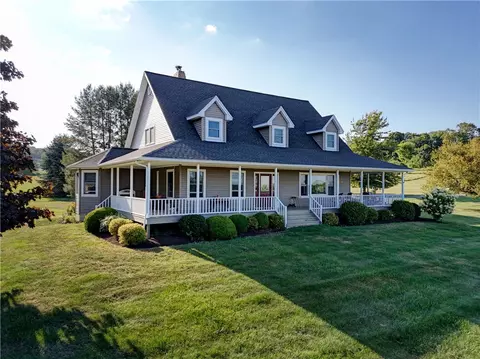 5715 Barnes Rd, Canandaigua, NY 14424