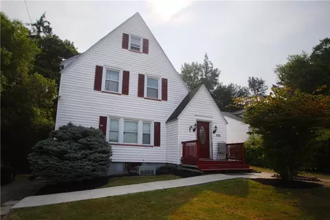 430 Helendale Rd, Irondequoit, NY 14609