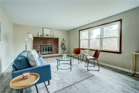 Living - 41 Ridge Castle Dr, Irondequoit, NY 14622 photo 3 of 5