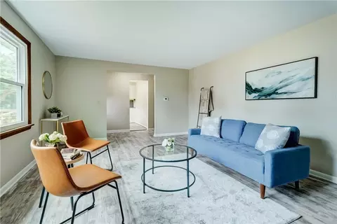 Living - 41 Ridge Castle Dr, Irondequoit, NY 14622 photo 5 of 5