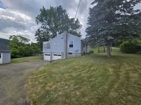 Exterior - 2774 Davis Rd, Corning, NY 14830 photo 4 of 6