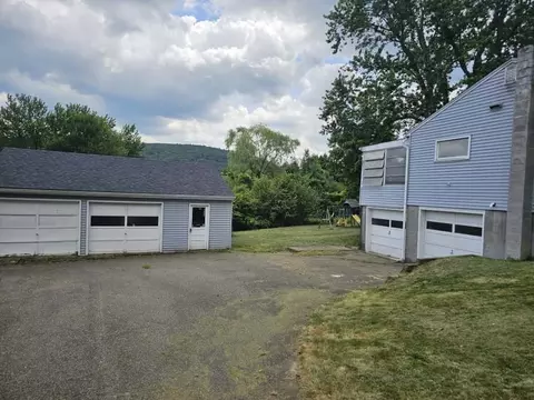 Exterior - 2774 Davis Rd, Corning, NY 14830 photo 5 of 6