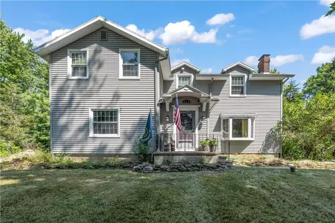 416 Moscow Rd, Hamlin, NY 14464