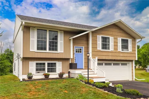 14 Dogwood Cir, Erwin, NY 14870