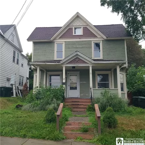140 Barrett Ave, Jamestown, NY 14701