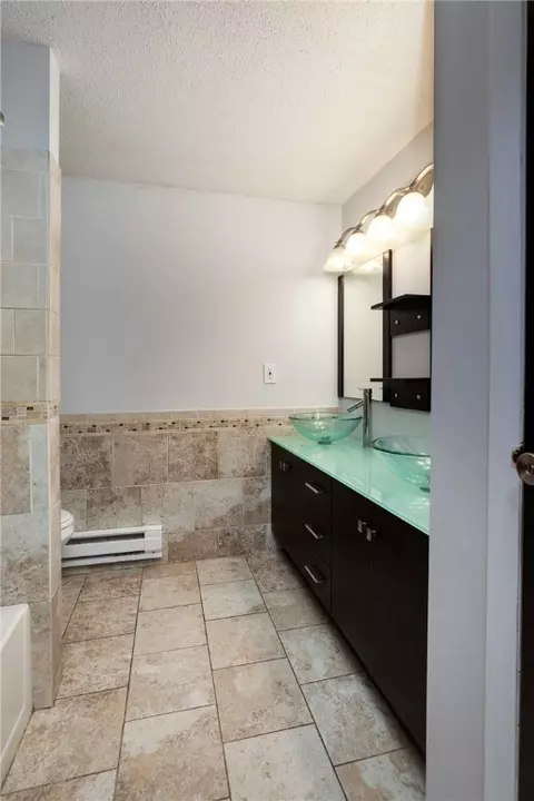 Bath - 6858 Lakeview Ter, Bath, NY 14810 photo 3 of 4