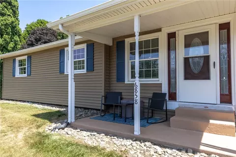 Exterior - 6858 Lakeview Ter, Bath, NY 14810 photo 3 of 10