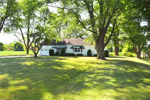3076 Mount Morris Geneseo Rd, Mount Morris, NY 14510