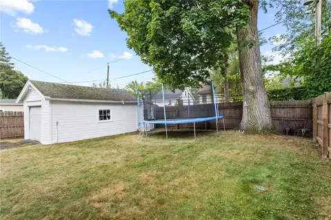 207 Brett Rd, Irondequoit, NY 14609 photo 31