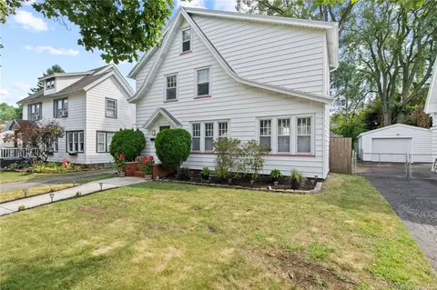207 Brett Rd, Irondequoit, NY 14609 photo 3