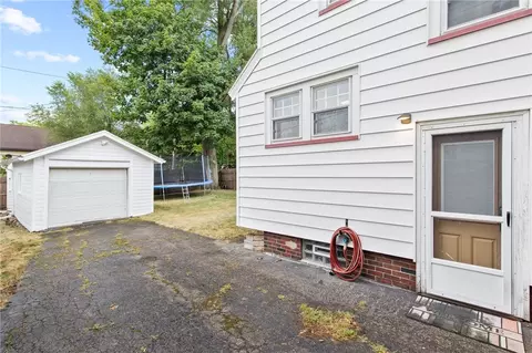 207 Brett Rd, Irondequoit, NY 14609 photo 29