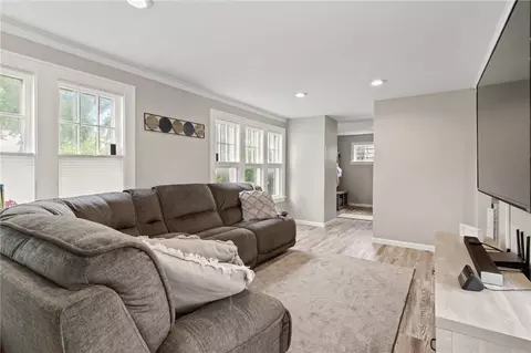 207 Brett Rd, Irondequoit, NY 14609 photo 7