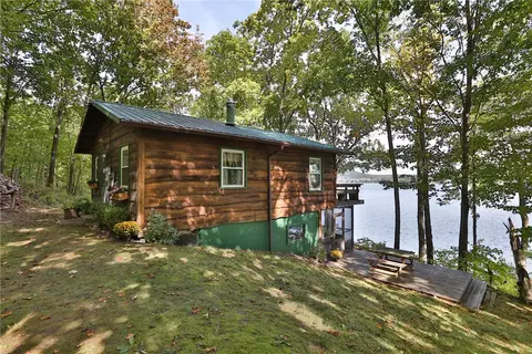 Exterior - 6125 Beechtree Dr, South Bristol, NY 14512 photo 7 of 10
