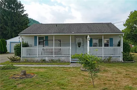 6 Catlin Dr, Catlin, NY 14812