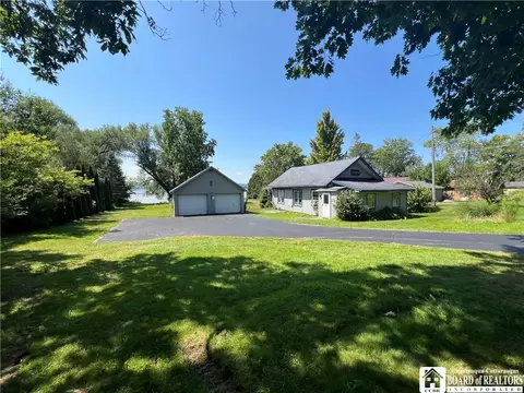 3479 Old Fluvanna Rd, Ellicott, NY 14701