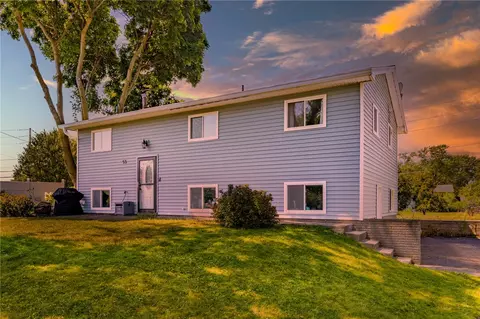 55 Agar Ave, Henrietta, NY 14467