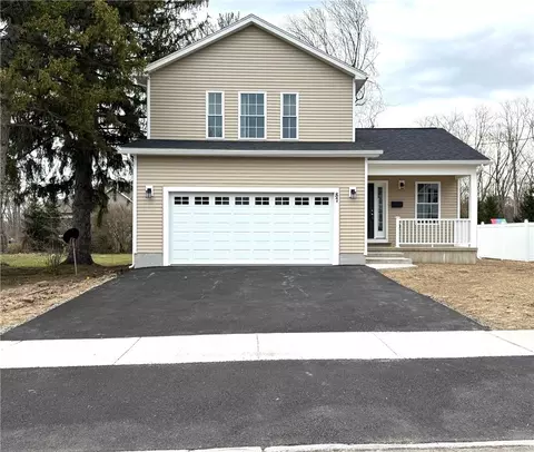 751 Marshall Rd, Chili, NY 14624