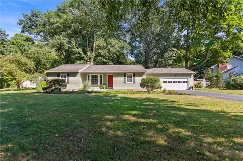 38 Crescent Rd, Perinton, NY 14450